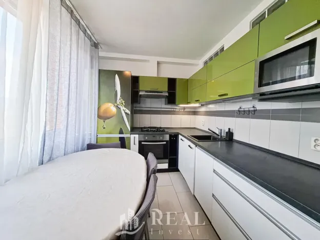 Prodej bytu 3+1, Chomutov, Zahradní, 78 m2