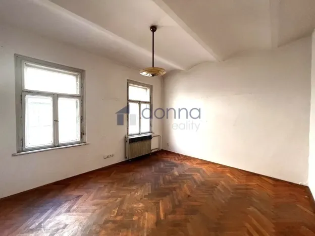 Pronájem atypického bytu, Praha, Vodičkova, 884 m2