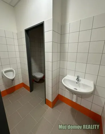 Pronájem výrobních prostor, Praha - Hostivař, K pérovně, 1100 m2