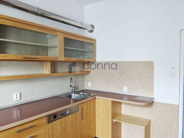 Pronájem rodinného domu, Praha, Nad úpadem, 260 m2