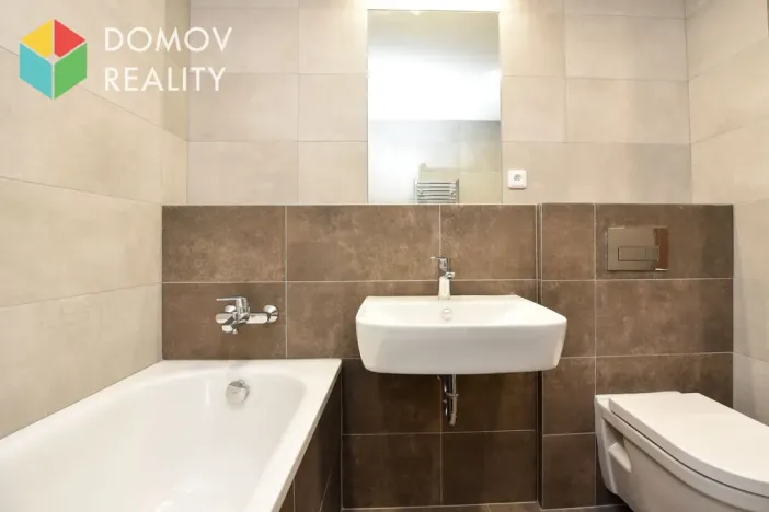 Pronájem bytu 1+kk, Beroun, Nepilova, 39 m2