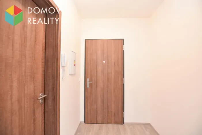 Pronájem bytu 1+kk, Beroun, Nepilova, 39 m2