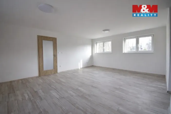 Pronájem bytu 3+1, Čížkrajice, 82 m2