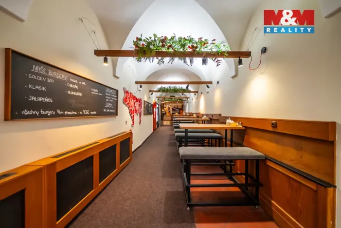 Pronájem restaurace, Olomouc, Riegrova, 250 m2