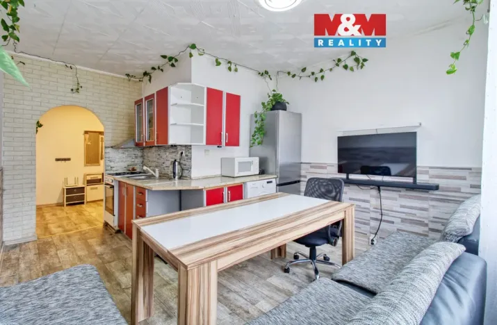 Prodej bytu 2+1, Chomutov, Kamenná, 68 m2