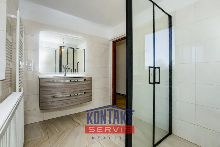 Prodej rodinného domu, Zavlekov - Mladice, 262 m2