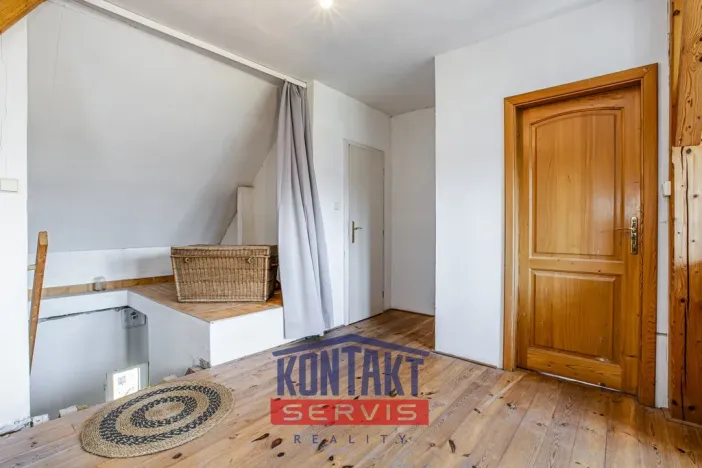 Prodej rodinného domu, Zavlekov - Mladice, 262 m2