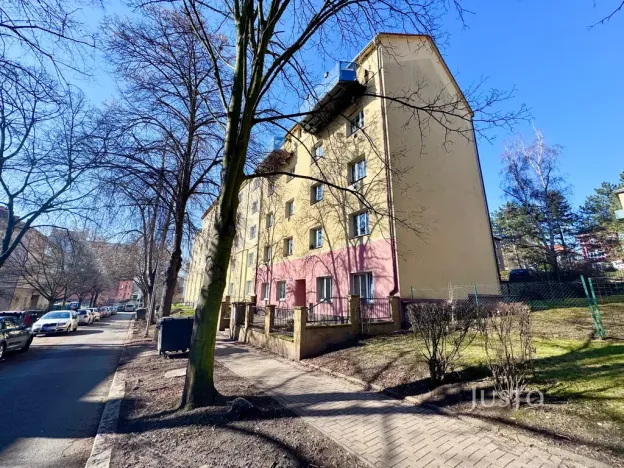 Pronájem bytu 3+kk, Ústí nad Labem - Klíše, Resslova, 61 m2