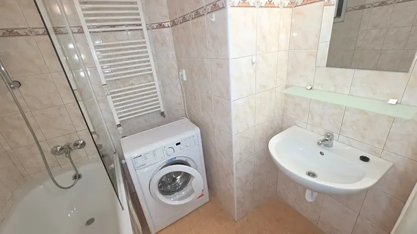 Pronájem bytu 1+kk, Praha - Vinohrady, Ondříčkova, 29 m2