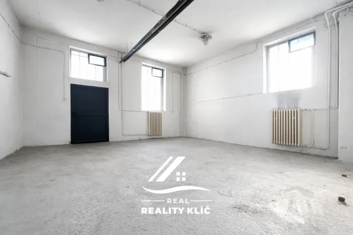 Prodej komerční nemovitosti, Kopřivnice, Obránců míru, 1402 m2