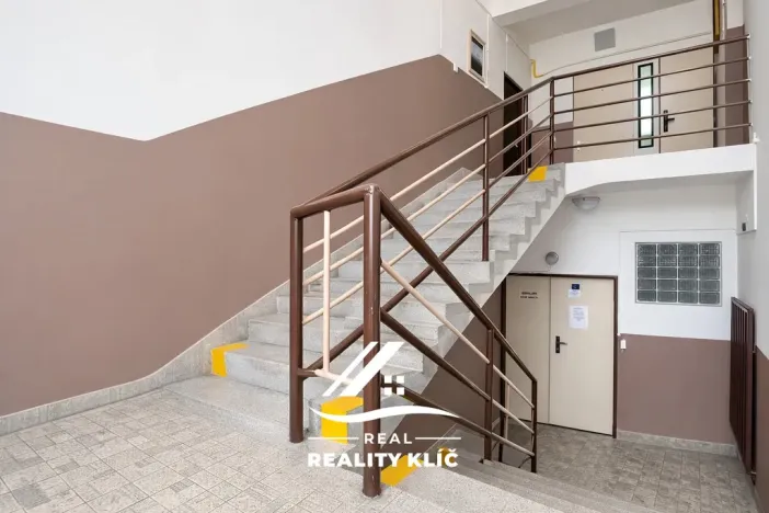 Prodej komerční nemovitosti, Kopřivnice, Obránců míru, 1402 m2