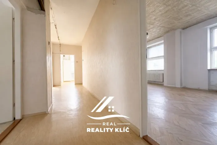 Prodej komerční nemovitosti, Kopřivnice, Obránců míru, 1402 m2