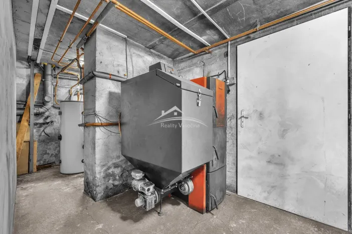 Prodej rodinného domu, Ondřejov, Hlavní, 340 m2