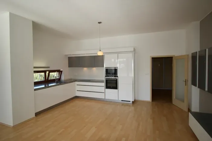 Pronájem bytu 3+kk, Praha - Štěrboholy, Laudonova, 139 m2