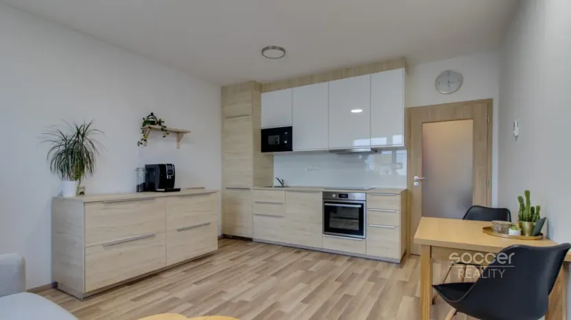 Prodej bytu 2+kk, Praha - Uhříněves, Oty Bubeníčka, 52 m2