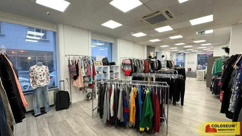 Pronájem obchodního prostoru, Brno - Brno-město, 128 m2