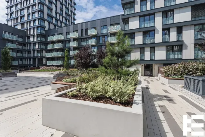 Pronájem bytu 4+kk, Praha - Žižkov, Olšanská, 107 m2