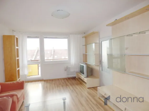 Pronájem bytu 3+1, Praha, Proutěná, 71 m2