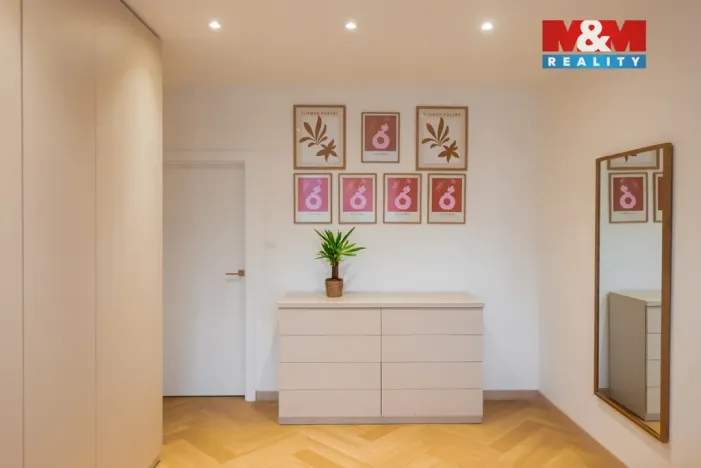 Prodej bytu 3+kk, Třinec - Lyžbice, Lidická, 68 m2