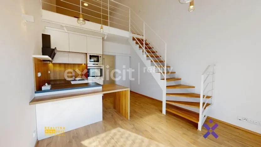 Pronájem bytu 2+kk, Zlín, Hřebíčkova, 42 m2