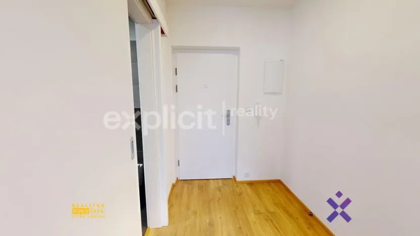 Pronájem bytu 2+kk, Zlín, Hřebíčkova, 42 m2