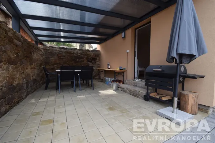 Prodej rodinného domu, Zásmuky - Nesměň, 72 m2