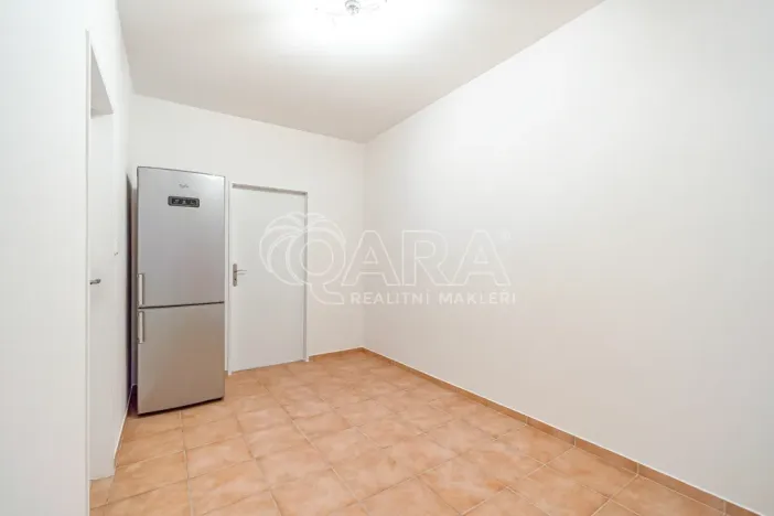 Prodej bytu 1+kk, Holubice - Kozinec, Buková, 40 m2