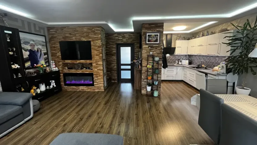 Prodej rodinného domu, Veltrusy, Lomená, 118 m2