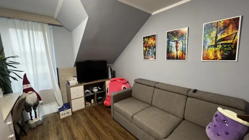 Prodej rodinného domu, Veltrusy, Lomená, 118 m2