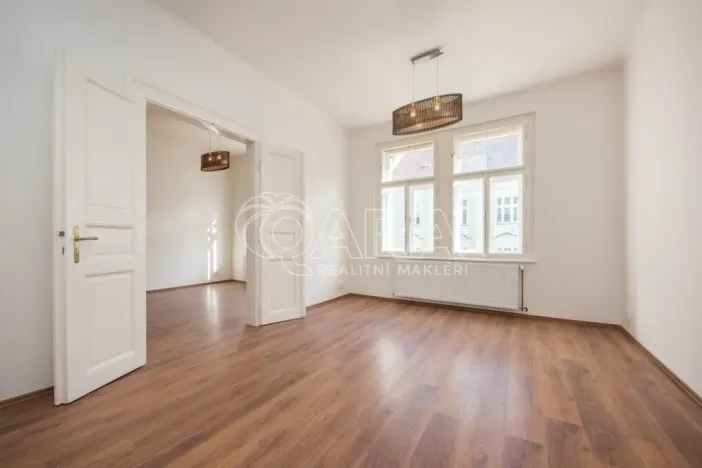 Pronájem bytu 2+kk, Praha, Chvalova, 51 m2