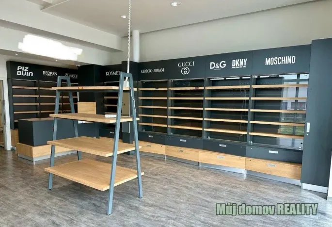 Pronájem obchodního prostoru, Praha - Kunratice, Dobronická, 79 m2