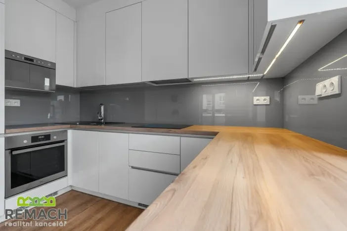 Pronájem bytu 3+kk, Uherské Hradiště, Zahrádky, 61 m2