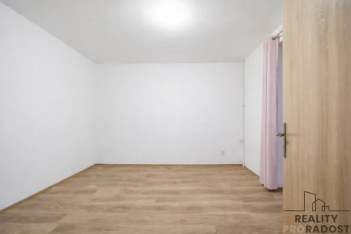 Pronájem bytu 3+1, Pardubice - Zelené Předměstí, Pichlova, 65 m2