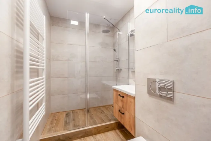 Prodej bytu 3+1, Doksy, Pražská, 64 m2