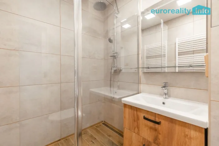 Prodej bytu 3+1, Doksy, Pražská, 64 m2