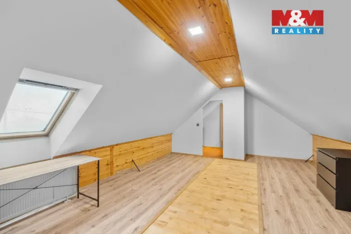 Prodej rodinného domu, Zvoleněves, 94 m2