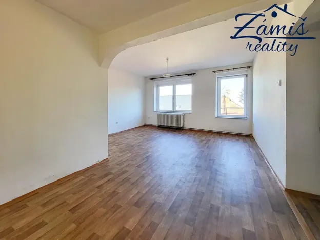 Pronájem bytu 2+kk, Nové Strašecí, U Školy, 52 m2