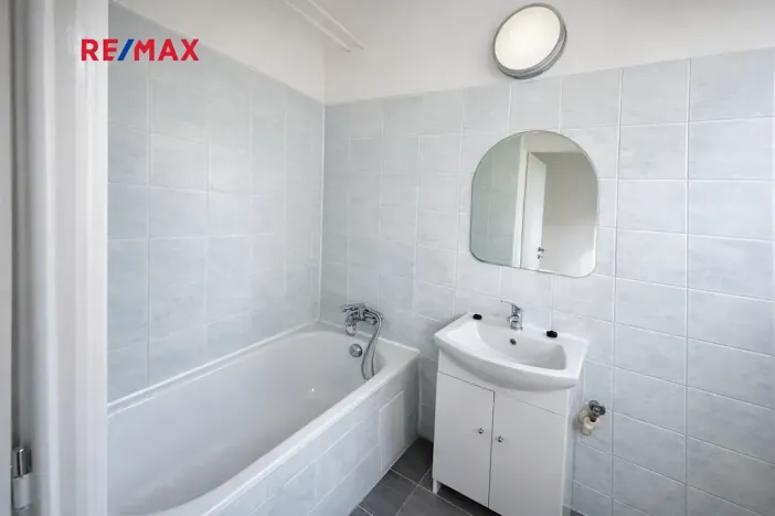 Pronájem bytu 1+kk, Liberec, Dvorská, 23 m2