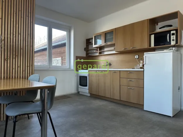 Pronájem bytu 2+kk, Tetčice, Nádražní, 56 m2