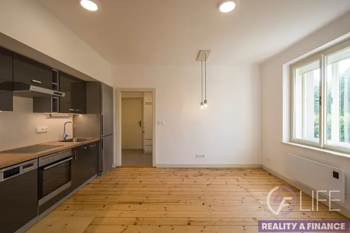 Pronájem bytu 2+kk, Jilemnice, Branská, 42 m2