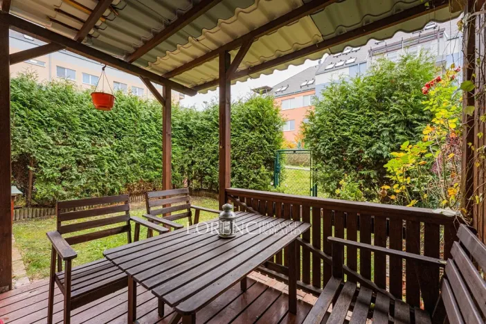 Prodej bytu 2+kk, Praha - Kbely, Herlíkovická, 50 m2