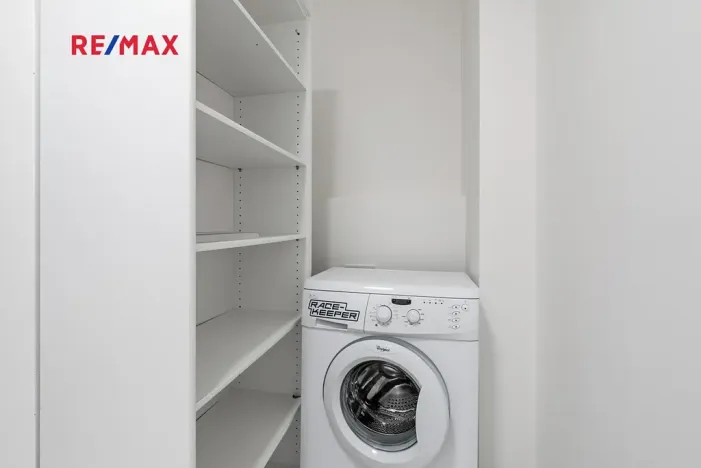 Prodej bytu 2+kk, Praha - Smíchov, Podbělohorská, 61 m2