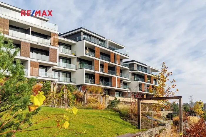 Prodej bytu 2+kk, Praha - Smíchov, Podbělohorská, 61 m2