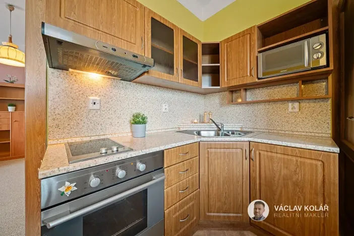 Prodej bytu 2+kk, Hořice, Husova, 43 m2