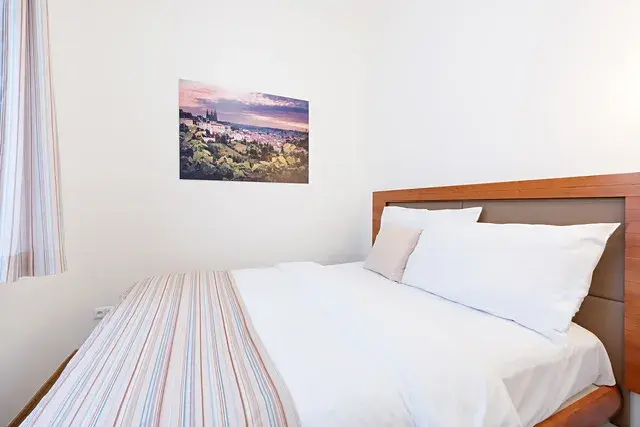 Pronájem bytu 2+kk, Praha - Vinohrady, Vinohradská, 35 m2