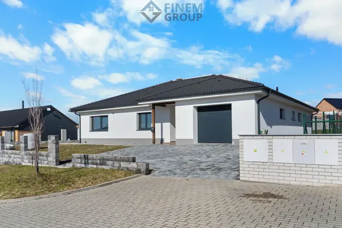 Prodej rodinného domu, Veselí nad Lužnicí, 242 m2