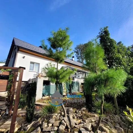 Prodej rodinného domu, Javorník, 195 m2