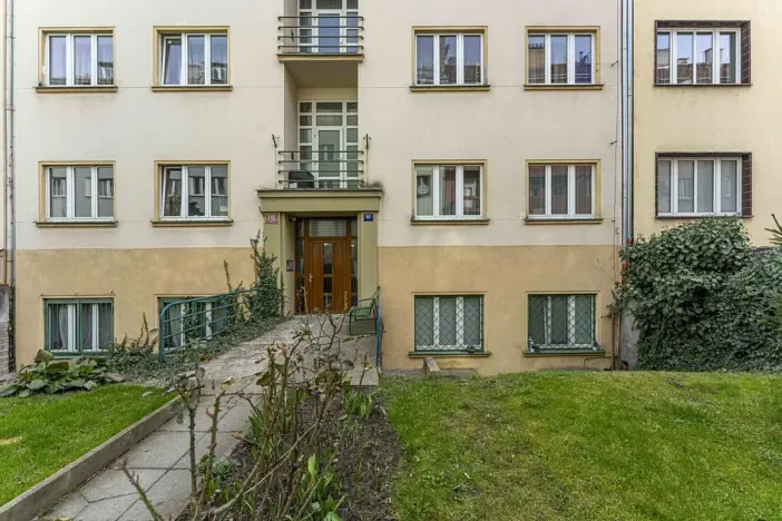Pronájem bytu 1+kk, Praha - Vinohrady, V Horní Stromce, 22 m2