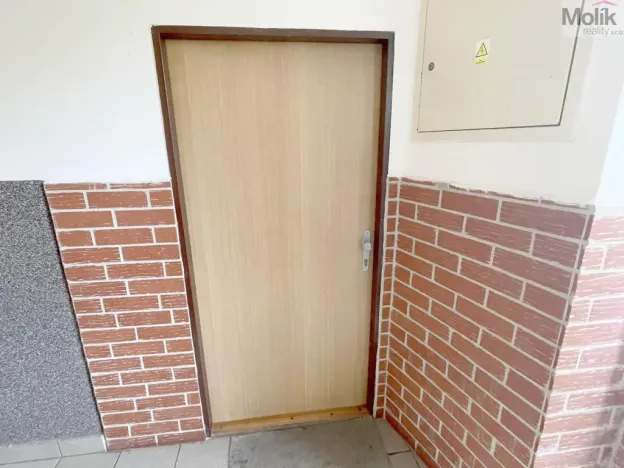 Prodej bytu 2+kk, Louny, Poděbradova, 47 m2