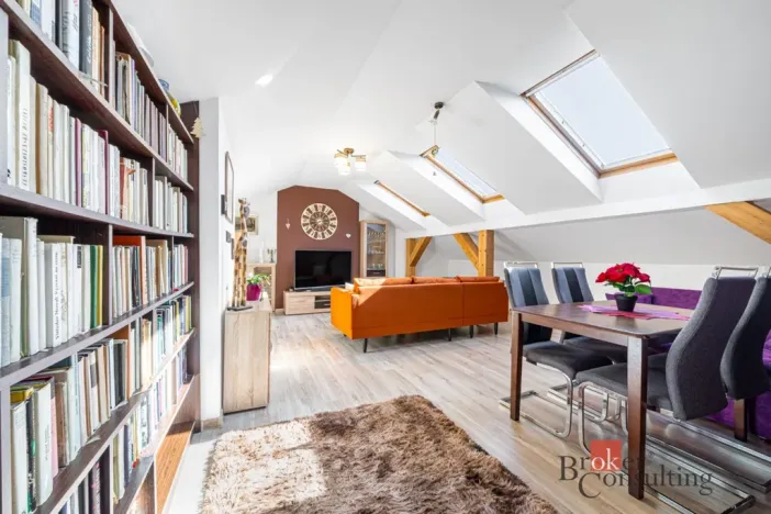 Prodej atypického bytu, Karlovy Vary, Raisova, 121 m2